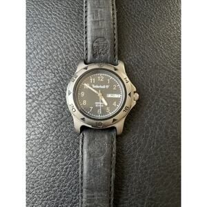 Vintage Timberland Indiglo Men’s WR 50M Brushed Metal Quartz Day Date Watch